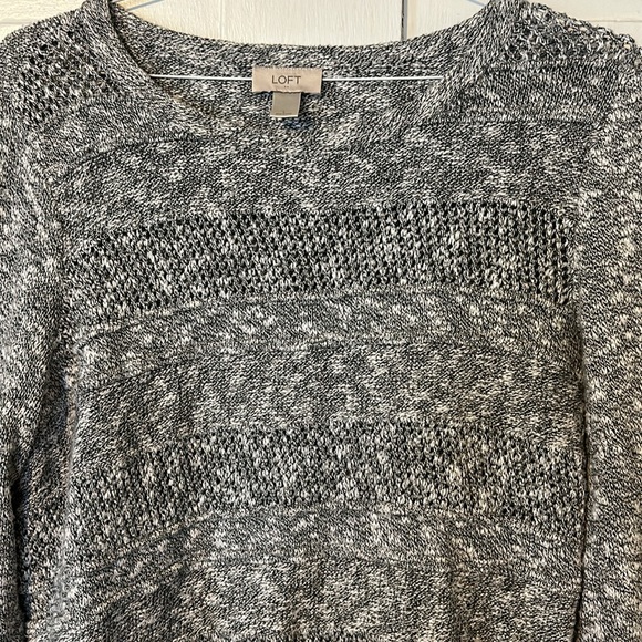 Loft grey sweater - Picture 2 of 4